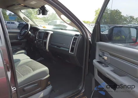 2017 Ram 1500 Big Horn 4X4 6'4 Box из США, поврежденный, VIN 1C6RR7GT5HS521440